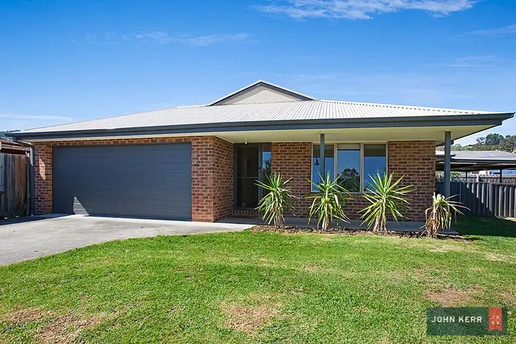 14 Vincent Boulevard, Trafalgar VIC 3824