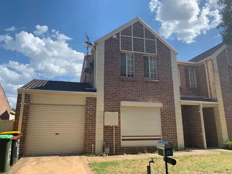 13 Melaleuca Grove