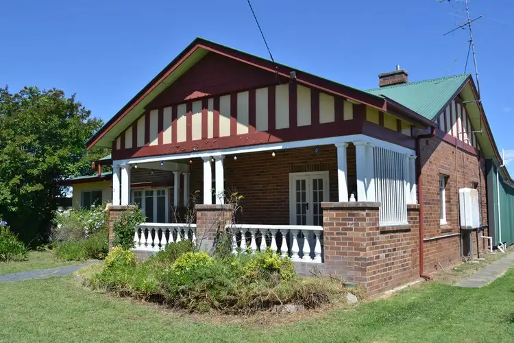 3 Chester Street, Inverell NSW 2360