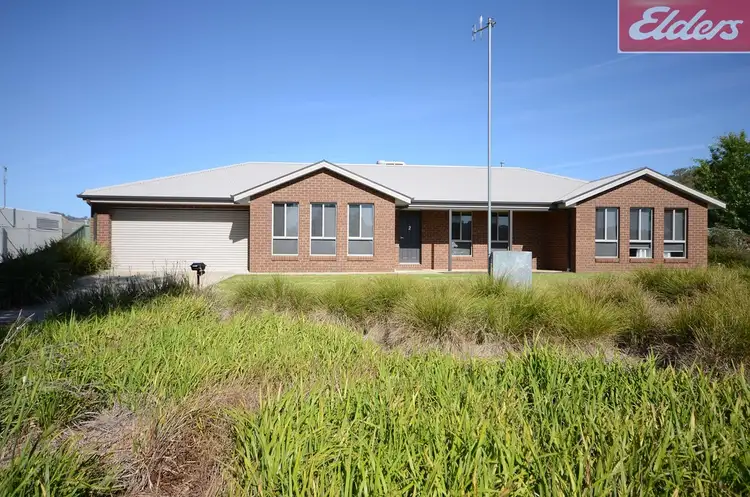 2 Victoria Cross Parade, Wodonga VIC 3690