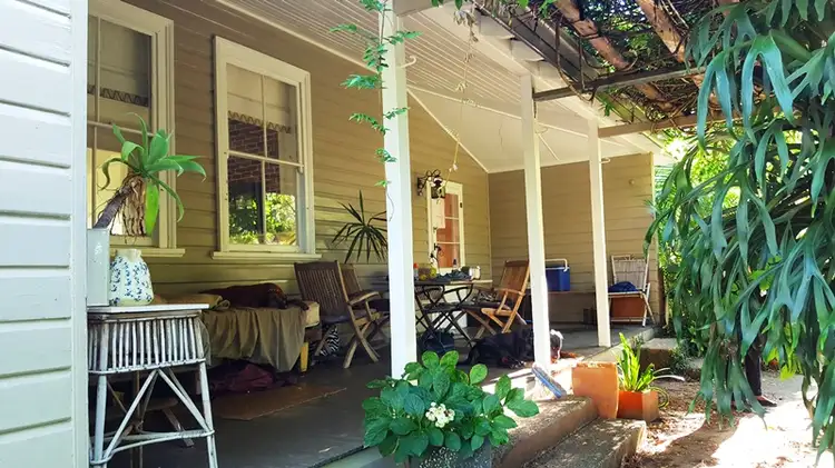 957 Valla Rd