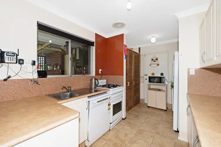 Seventh view of Homely house listing, 4 Nowranie Place, Hillman WA 6168