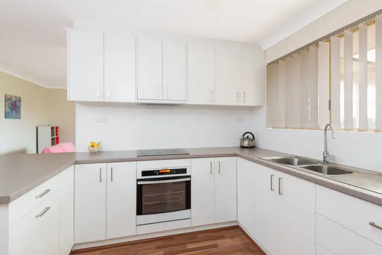 Seventh view of Homely unit listing, 4/9 Boxhall Retreat, Boulder WA 6432