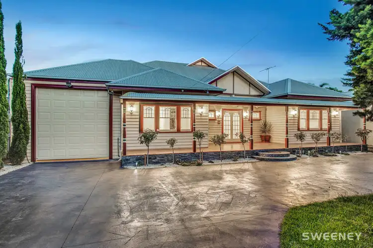 18 Rayner Street, Altona VIC 3018