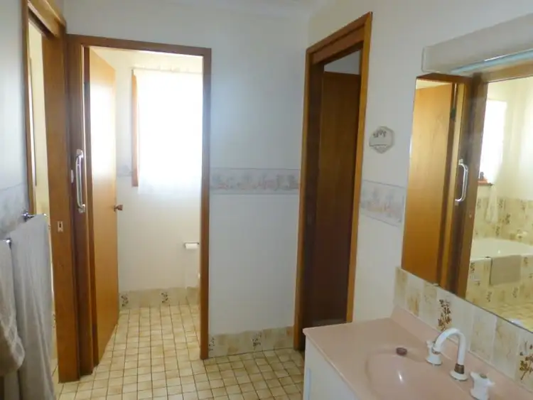 Fourth view of Homely house listing, 2 Russell Street, Parkes NSW 2870