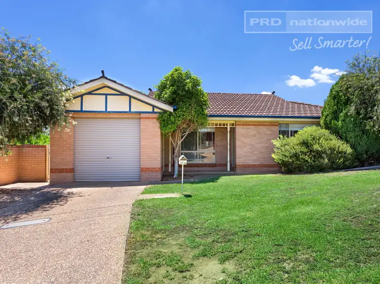 2/40 Brooklyn Drive, Bourkelands NSW 2650