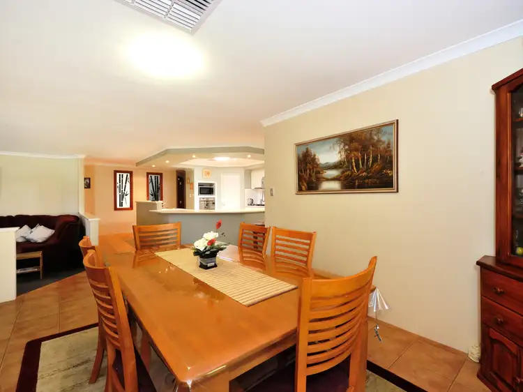 Sixth view of Homely house listing, 18 Oak Way, Baldivis WA 6171