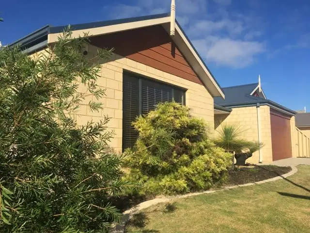 Second view of Homely house listing, 21 Elegant Approach, Harrisdale WA 6112