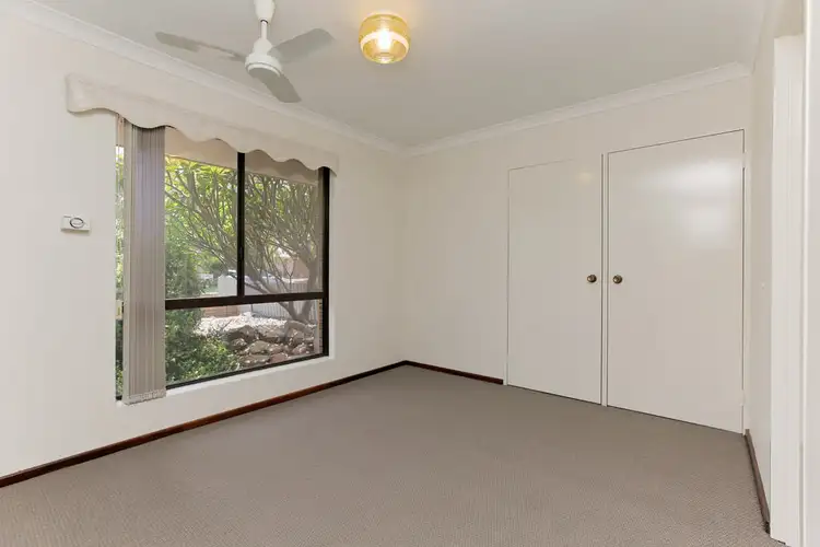 Seventh view of Homely house listing, 7 Felicia Place, Camillo WA 6111