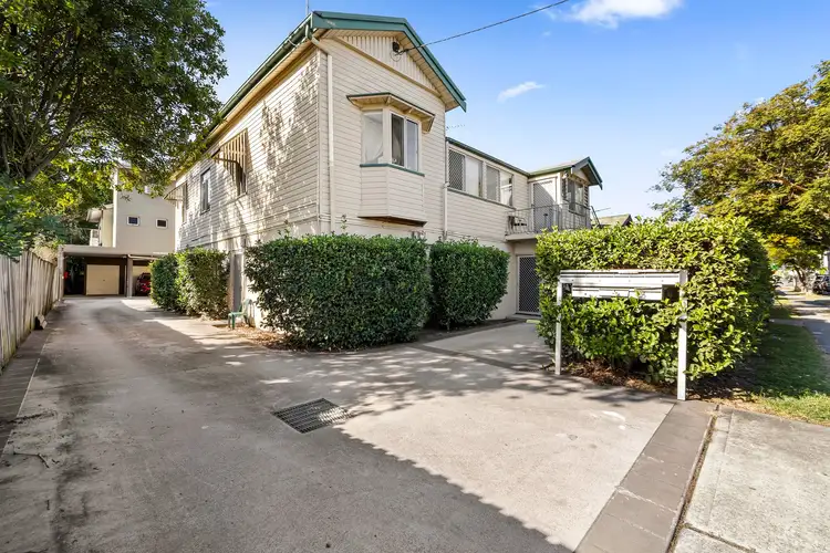 2/29 Nudgee Road, Hamilton QLD 4007