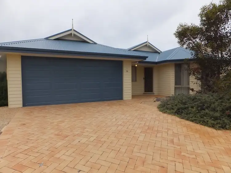 36 Wilkinson Street, Hopetoun WA 6348