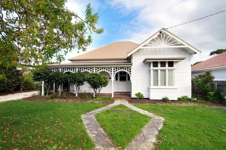 11 Wesley Street, Yarram VIC 3971