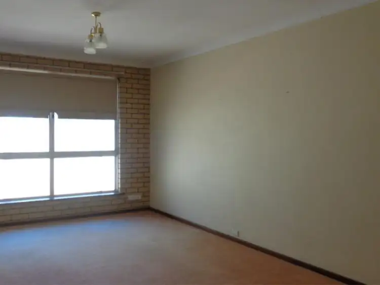 Seventh view of Homely unit listing, 4/54 Eastward Road, Rangeway WA 6530
