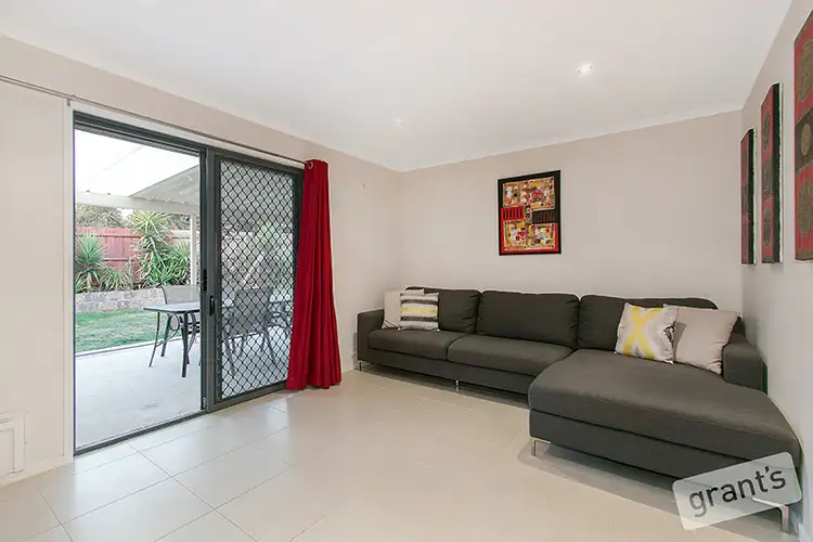 Fifth view of Homely house listing, 32 Insignia Crescent, Berwick VIC 3806