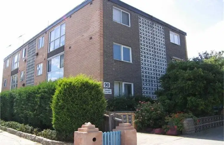 Main view of Homely unit listing, 2/90 Roberts Street, West Footscray VIC 3012