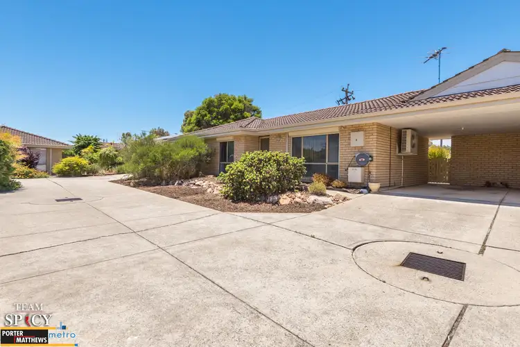 4/12 Farnaby Lane, Beckenham WA 6107