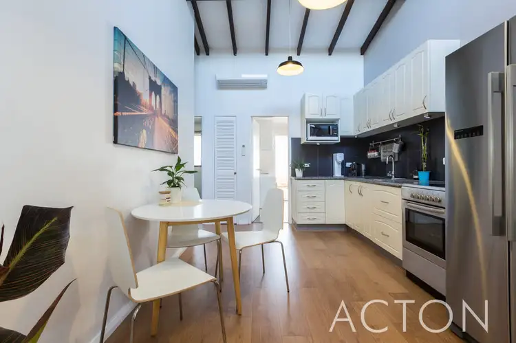 9/31 Waterloo Street, Joondanna WA 6060