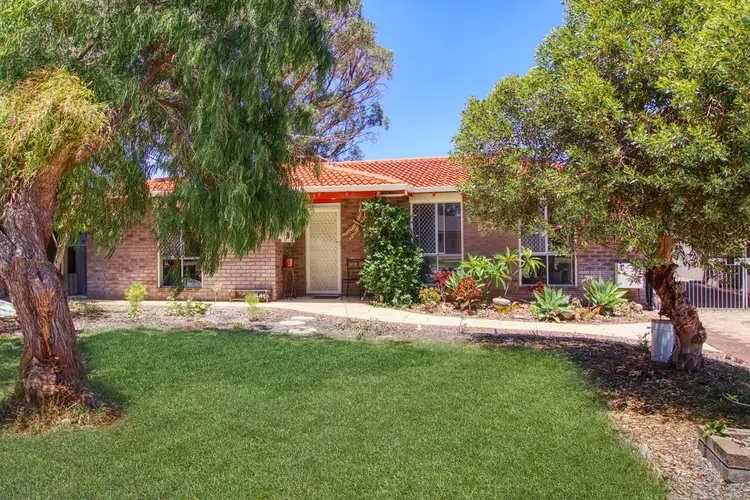 Fifth view of Homely house listing, 10 Salcombe Way, Warnbro WA 6169