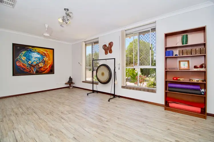 Sixth view of Homely house listing, 10 Salcombe Way, Warnbro WA 6169
