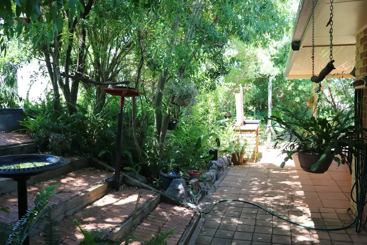 5 Vista Court, Glass House Mountains QLD 4518