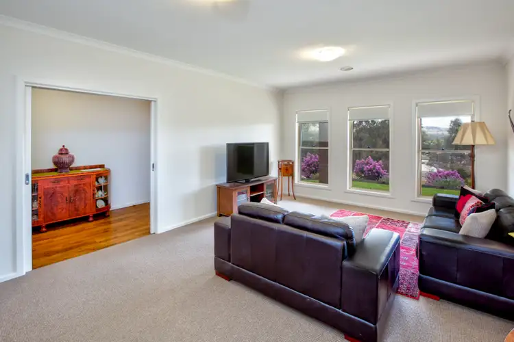 Seventh view of Homely house listing, 8 Peregrine Place, Wodonga VIC 3690