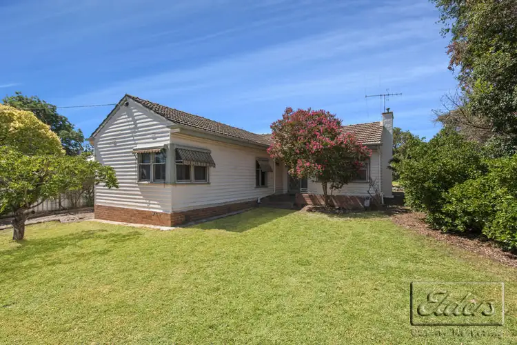 43 Dowding Street, California Gully VIC 3556
