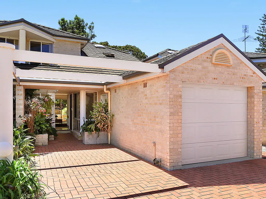 Main view of Homely townhouse listing, 5/8 Woolcott Street, Newport NSW 2106