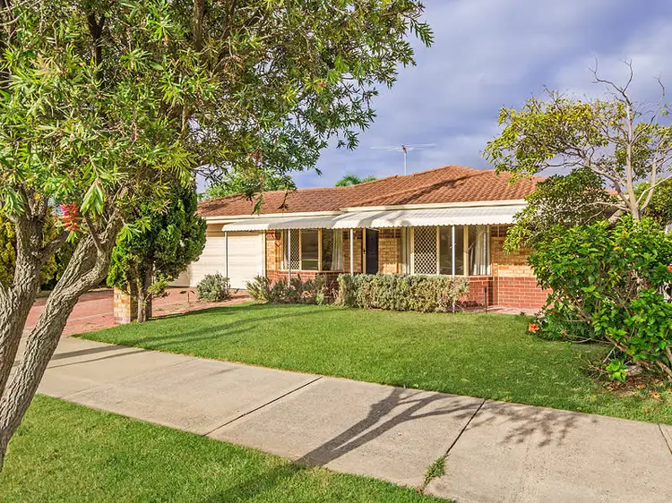 2A Colville Street, Waikiki WA 6169
