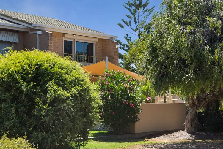 23 Sandpiper Place, West Lakes Shore SA 5020