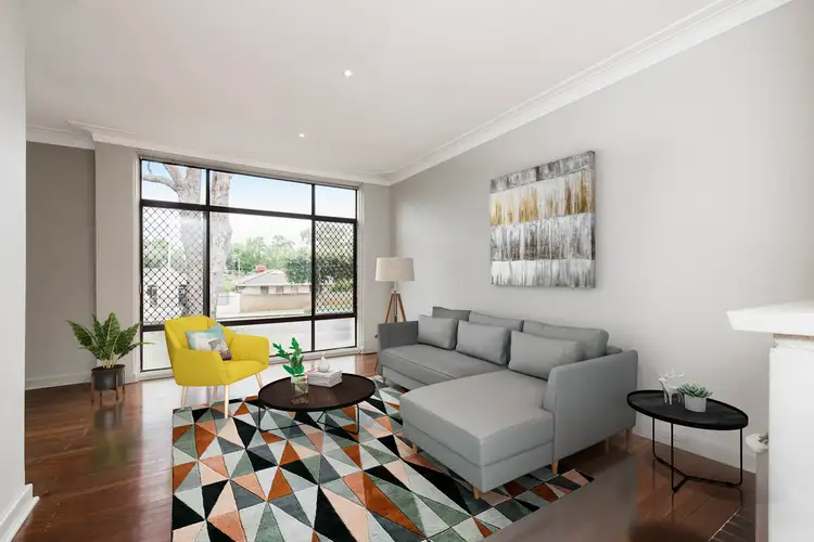 10 Hardaker Street, Eden Hill WA 6054