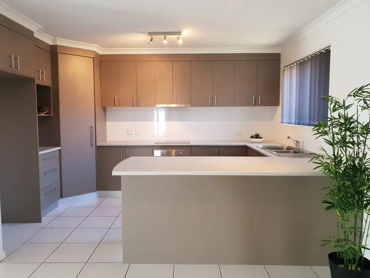 Third view of Homely house listing, 2 Parame Court, Nikenbah QLD 4655