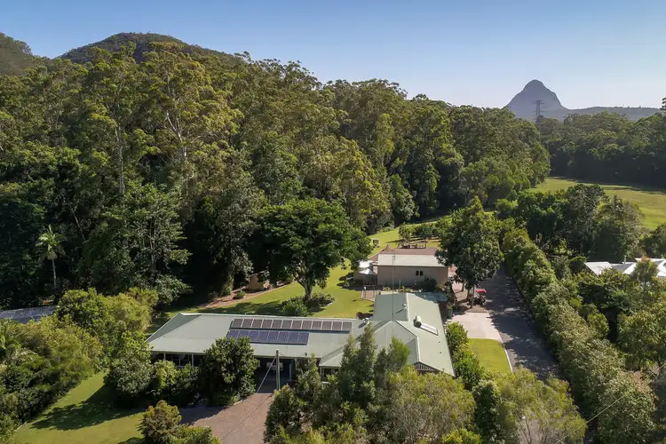 36 Walton Road, Beerwah QLD 4519