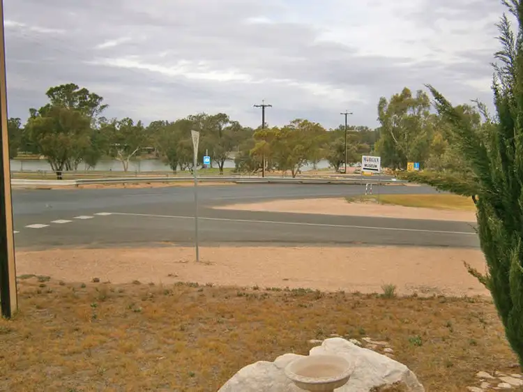 23 Railway Terrace, Morgan SA 5320
