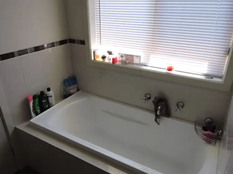 Fourth view of Homely house listing, 8 Cameron Court, Murray Bridge SA 5253