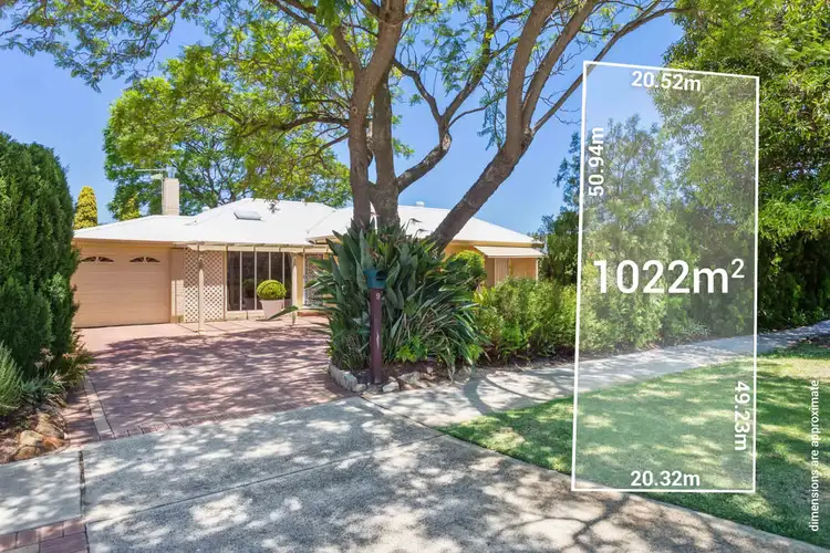 9 Bruning Road, Manning WA 6152