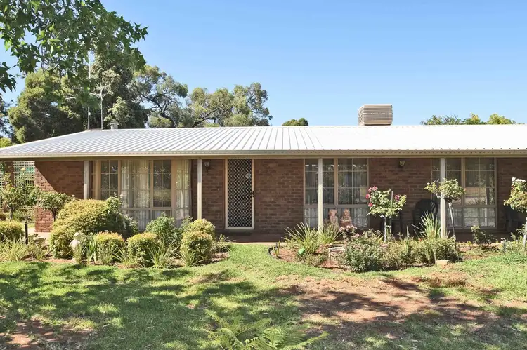 Second view of Homely house listing, 72 Murray Street, Wentworth NSW 2648