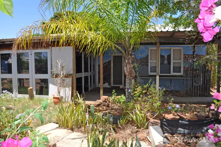286 Seventh Street, Wonthella WA 6530