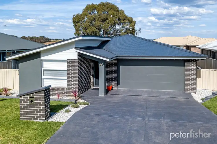 20 Hughes Street, Orange NSW 2800