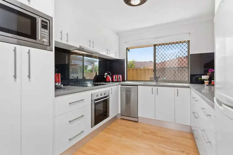 Second view of Homely house listing, 6/15 Brooks Dve, Bayswater WA 6053