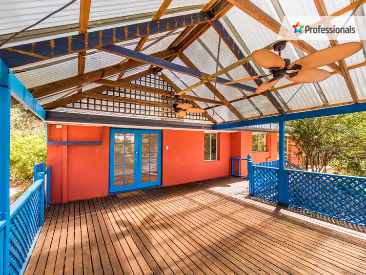 15 Lobelia St, Roleystone WA 6111