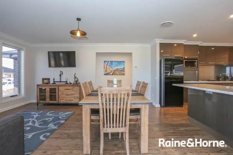 Fifth view of Homely house listing, 10 McGillan Drive, Kelso NSW 2795