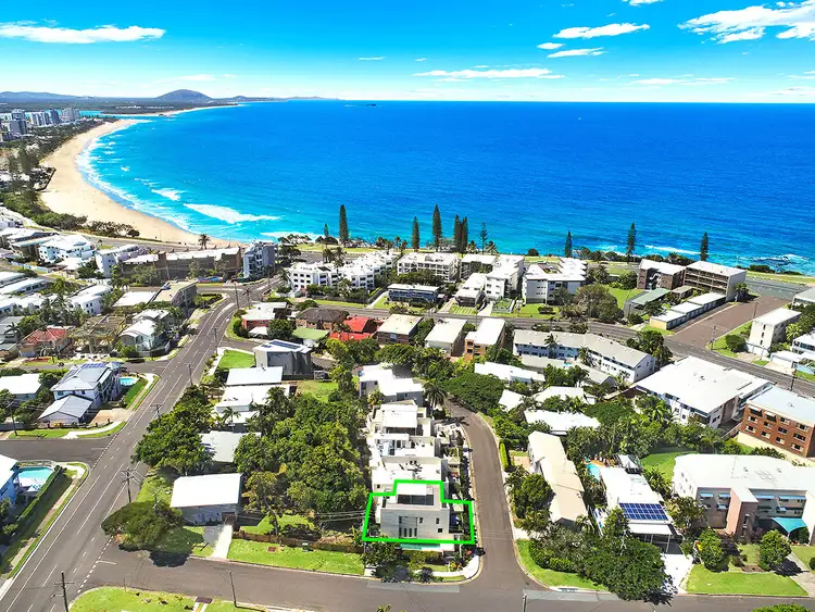 1/8 Leo Crescent, Alexandra Headland QLD 4572