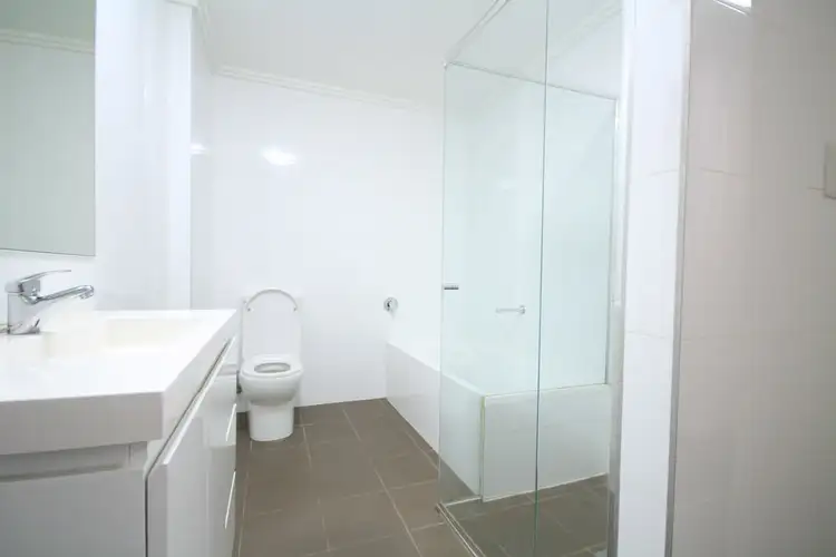 Fourth view of Homely apartment listing, 2/7-11 Hogben Street, Kogarah NSW 2217