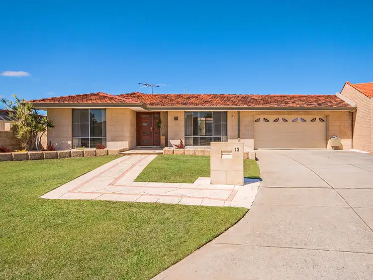 13 Monsoon Close, Waikiki WA 6169