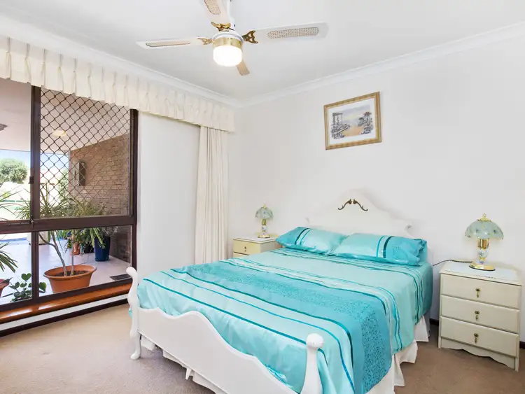 Sixth view of Homely house listing, 8 Abrolhos Close, Shelley WA 6148