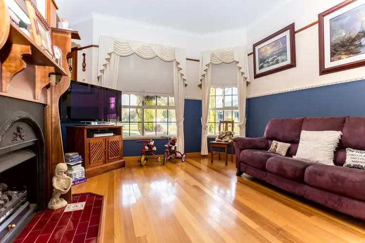 Sixth view of Homely house listing, 2 Teal Pass, Australind WA 6233