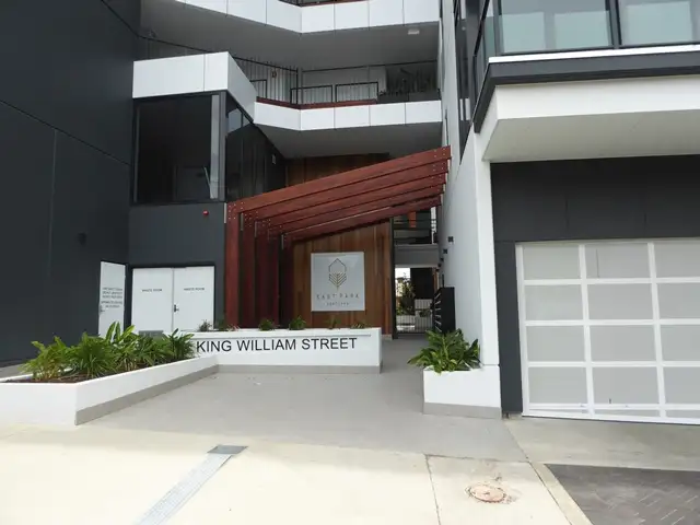 212/ 5-8 Dequetteville Terrace