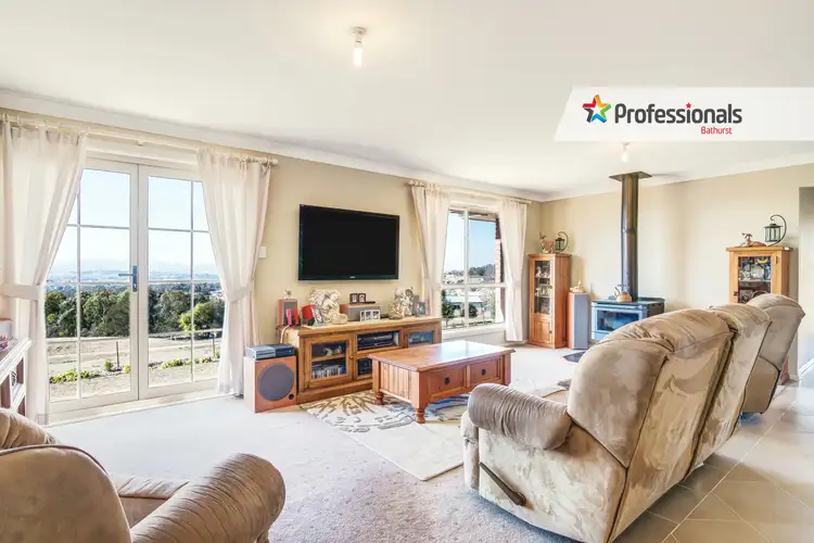 Fifth view of Homely house listing, 5A Delaware Crescent, Robin Hill NSW 2795