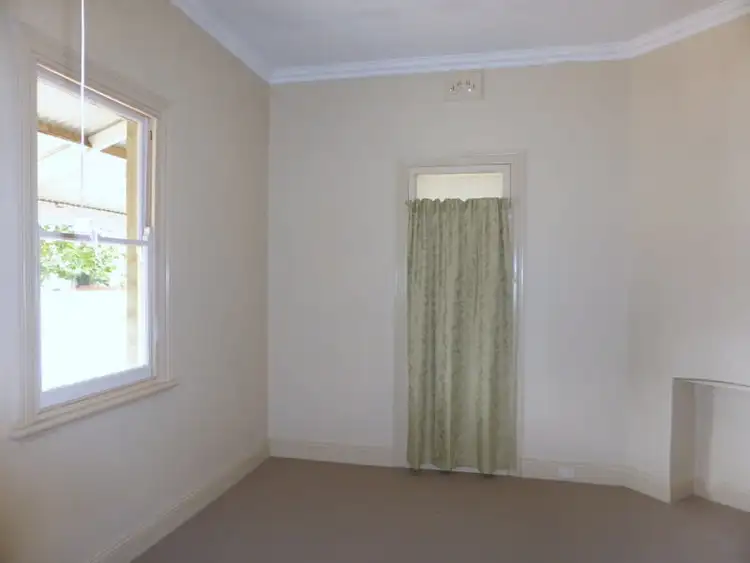 Seventh view of Homely house listing, 10 Phillips Street, Parkes NSW 2870