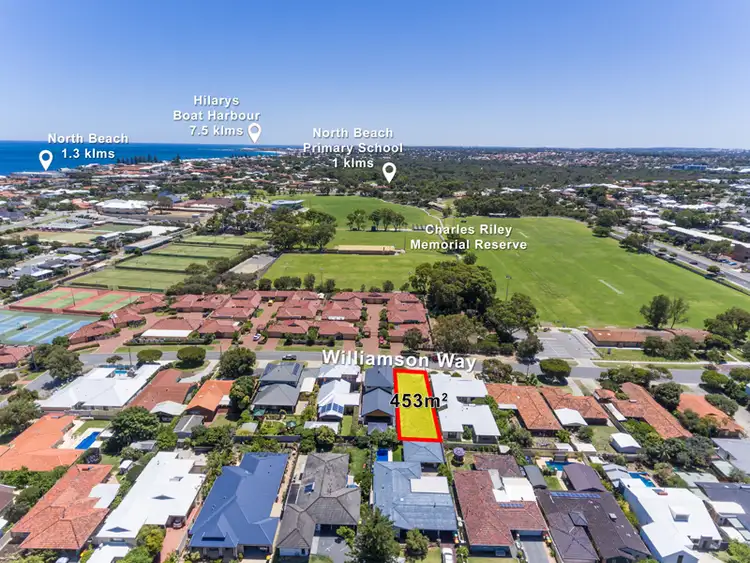 21A Williamson Way, Trigg WA 6029